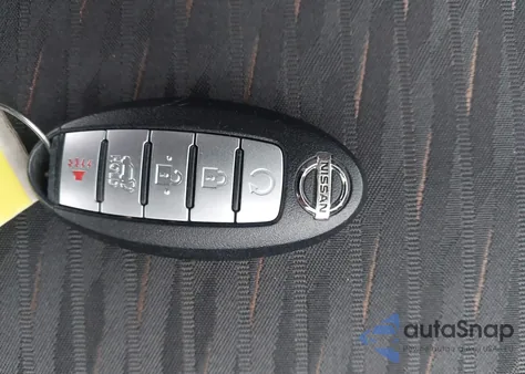 2018 Nissan Rogue Sv z USA, uszkodzony, nr VIN 5N1AT2MV5JC764368